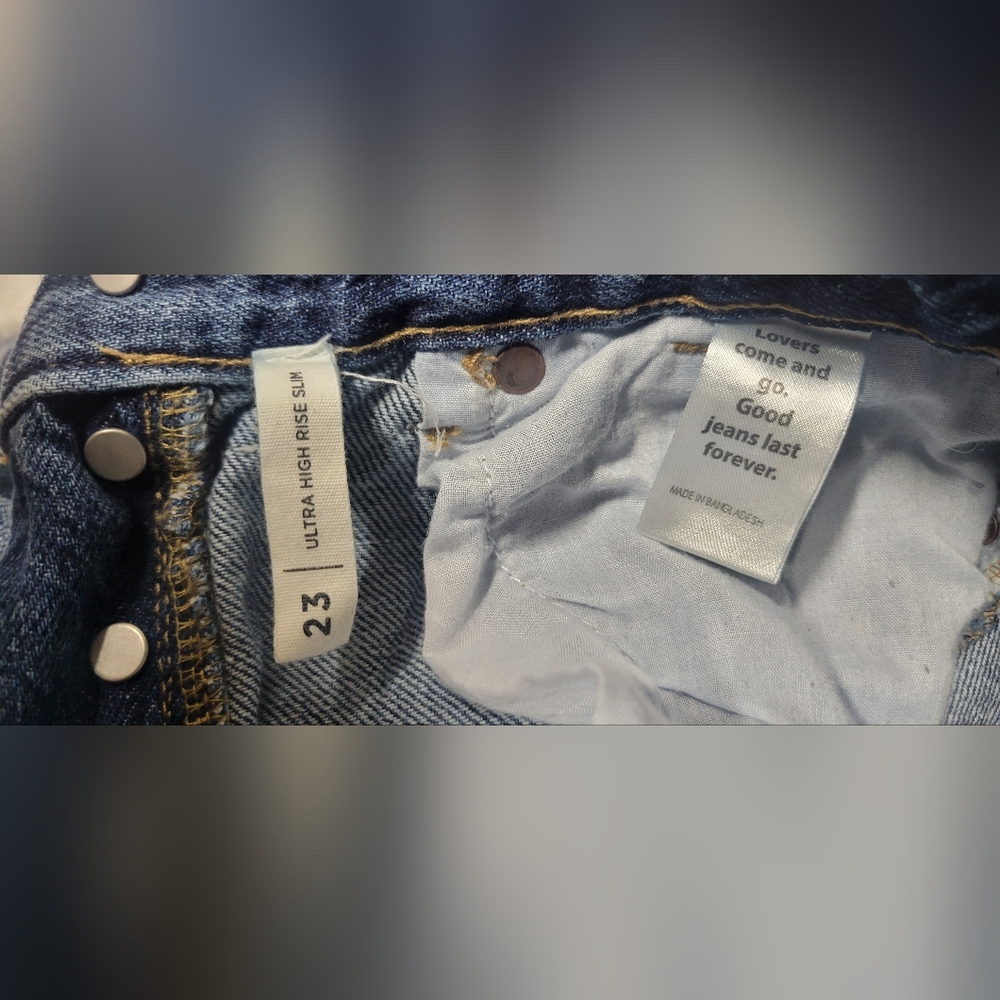 PacSun Women's High Rise Distressed Blue Jeans - Picture 5 of 6